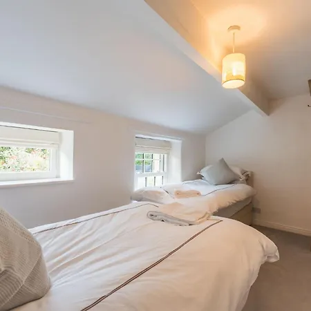 펜션 Two Trees, By Birch