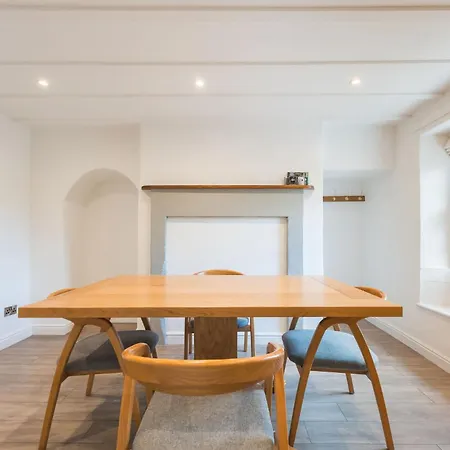 Two Trees, By Birch Hetton