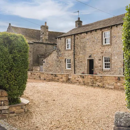 Two Trees, By Birch 펜션 Hetton